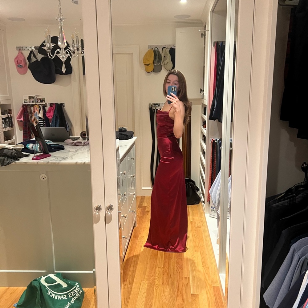 Windsor Prom Dress - Picture 2 of 2